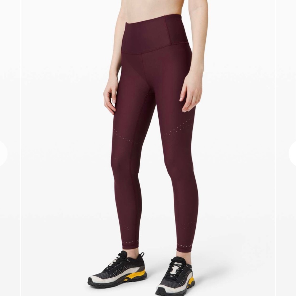 Lululemon zoned in tight 27” cassis leggings